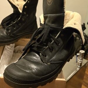 Black Leather Men's Boots